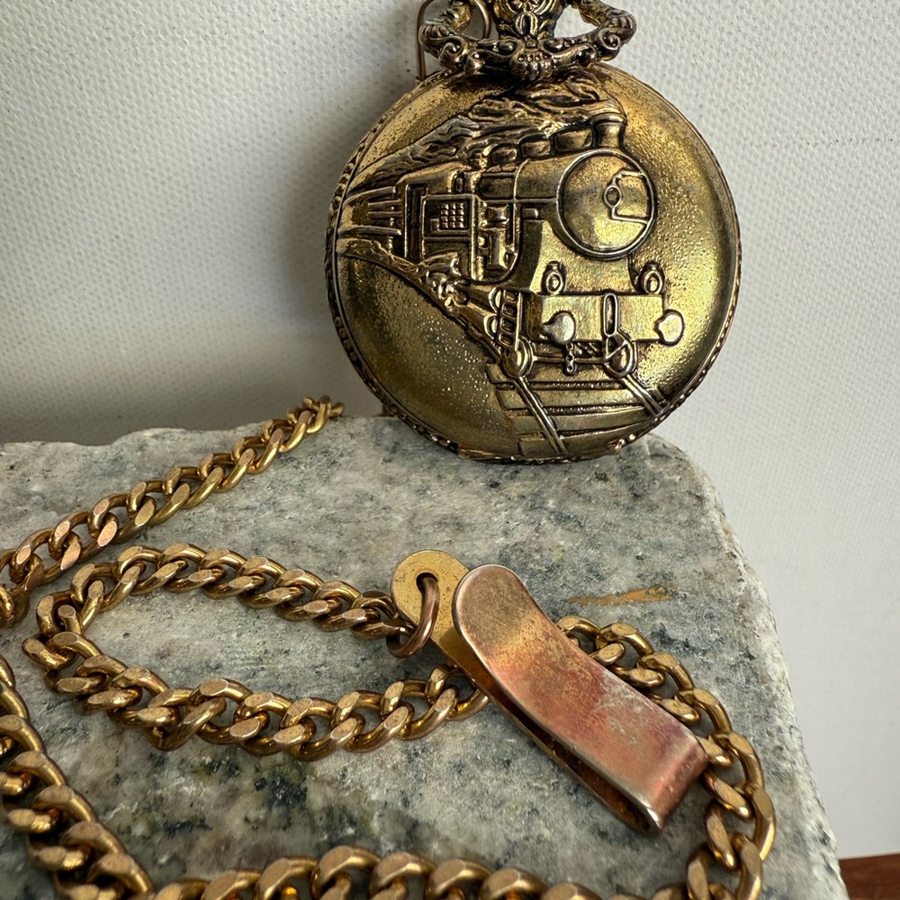 Vintage Gold Tone Locomotive  Quartz Pocket Watch with chain
